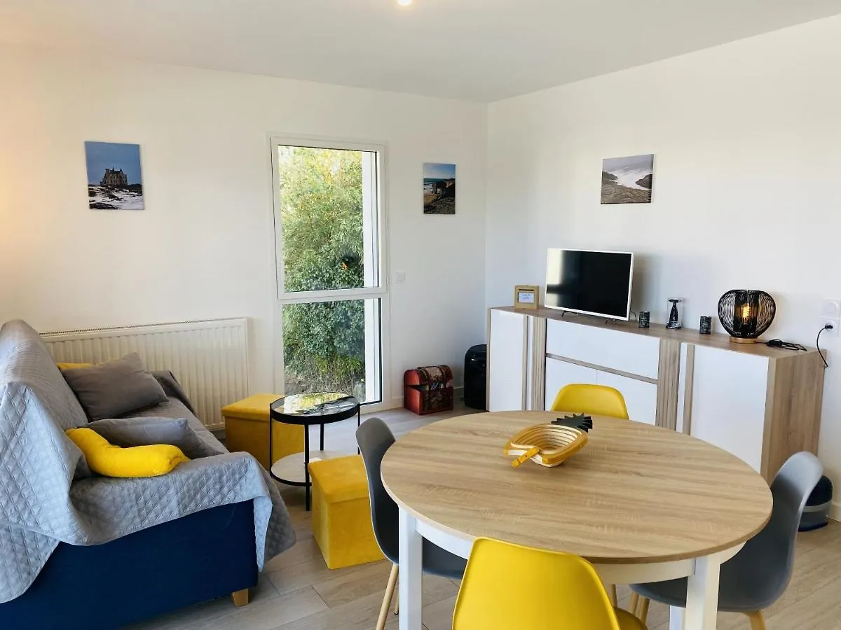 Hemisphere - Balcon, Ascenseur, Parking - D12 Apartment Carnac